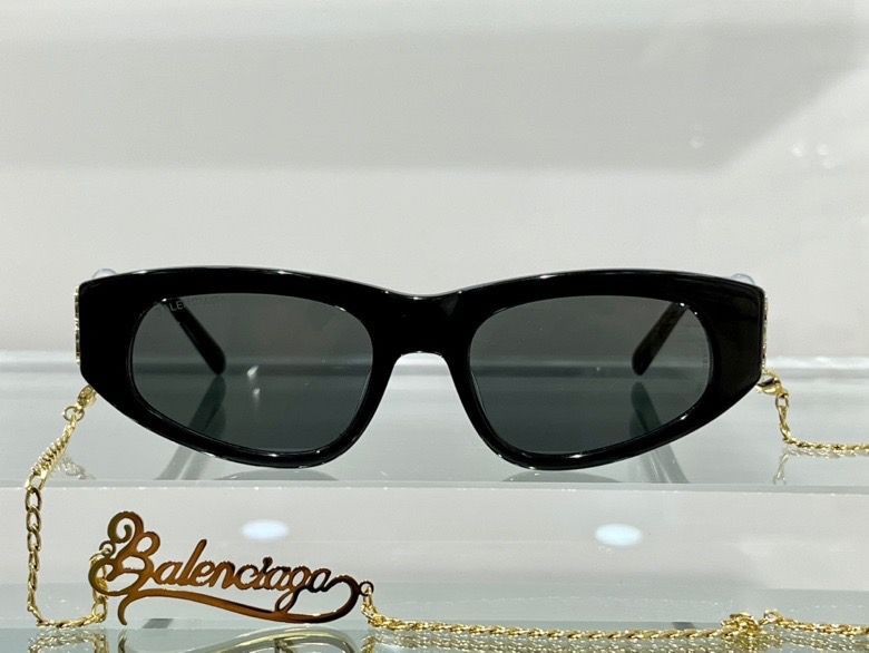 Balenciaga Sunglasses AAA+ ID:20220718-70